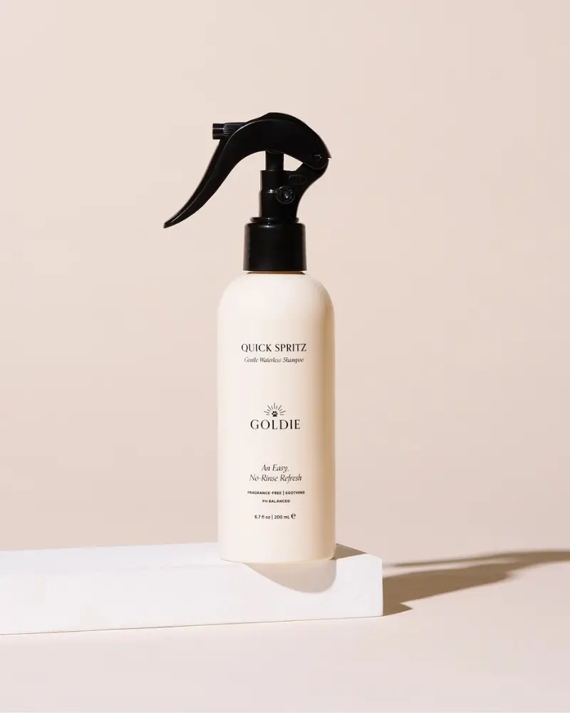 Quick Spritz Waterless Shampoo + Dog Deodorizer 1