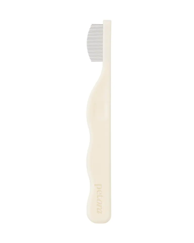 Brush On Me Pet Facial & Eye Comb 1