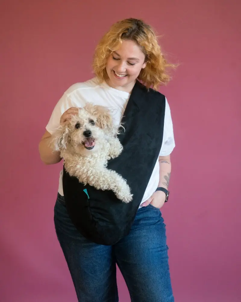 Daizy Cotton-Linen Crossbody Dog Sling In Black (For Dogs 14-20 Lbs) (Final Sale) 1