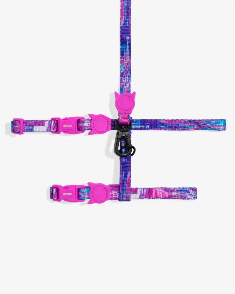 Error Cat Harness W/ Leash 1