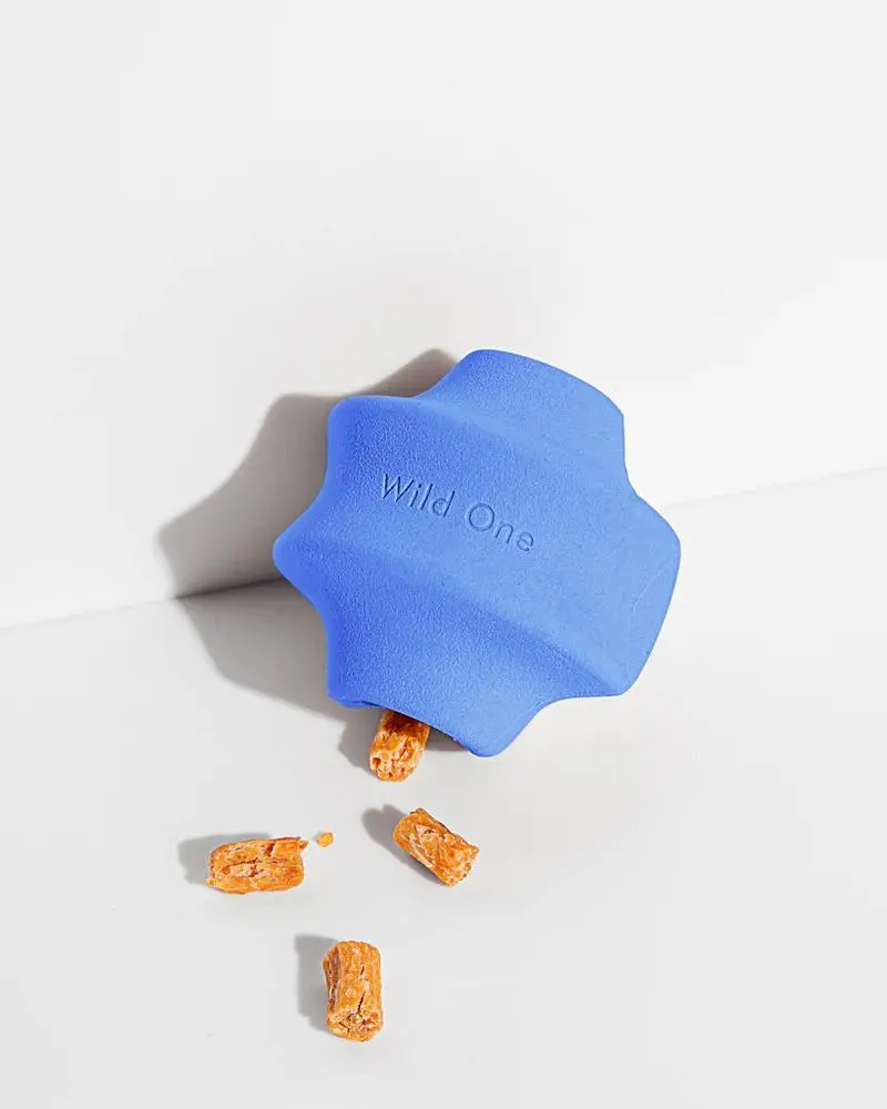 Twist Toss Dog Toy In Moonstone 1
