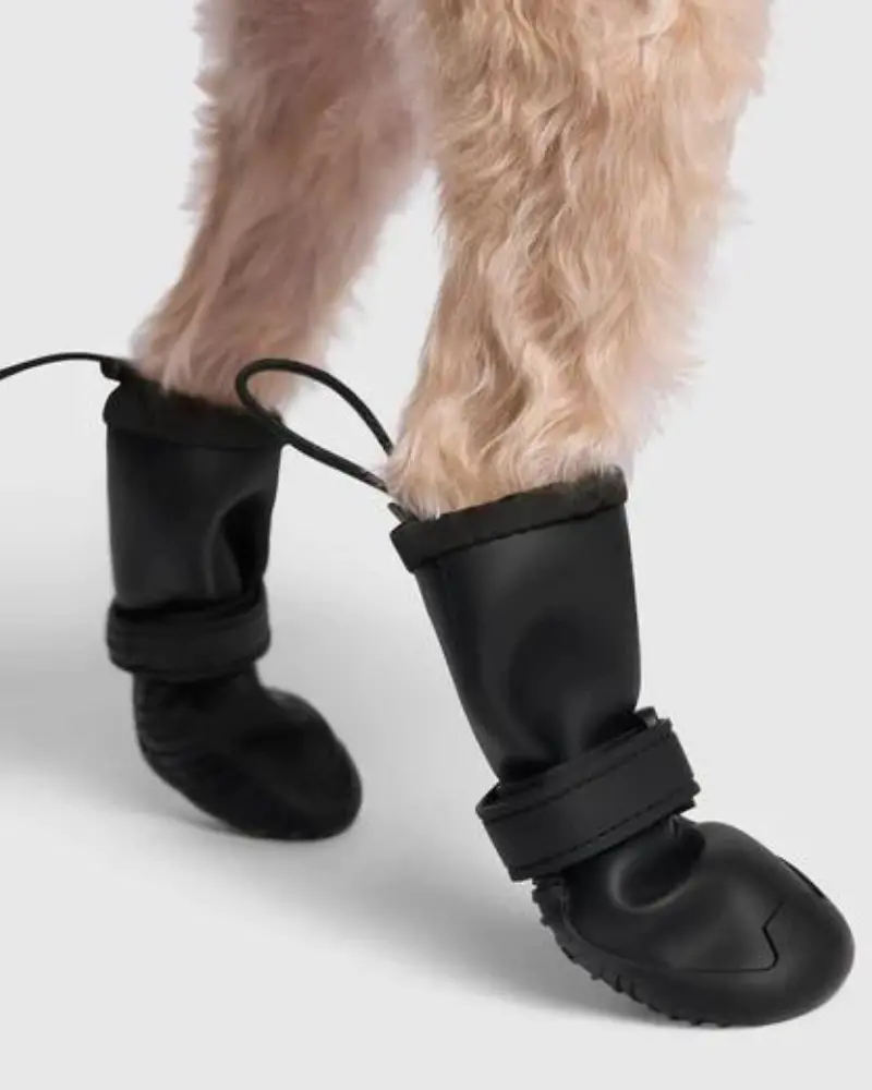 Waterproof Rain Boots In Black (Final Sale) 1