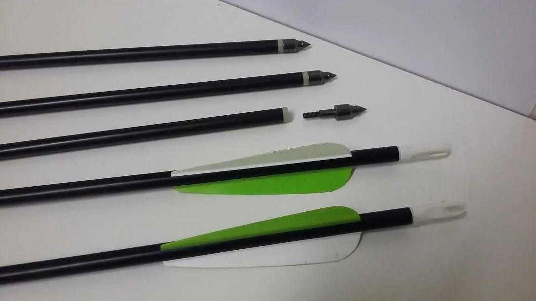 30" Black Aluminium Arrow 1