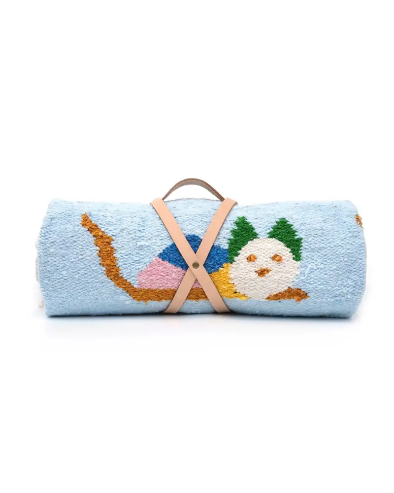 Gato Azul Blanket Roll 1
