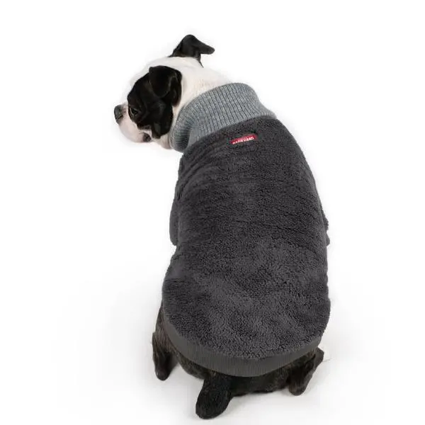 Charlie's Backyard | Cozy Turtleneck In Grey 1