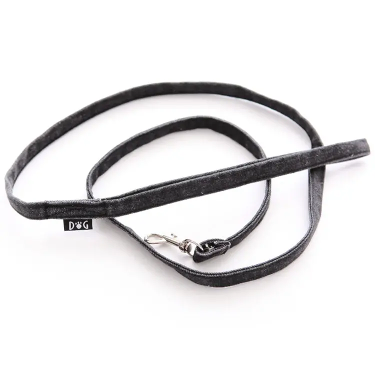 Dog In The Closet | Black Denim Leash 1