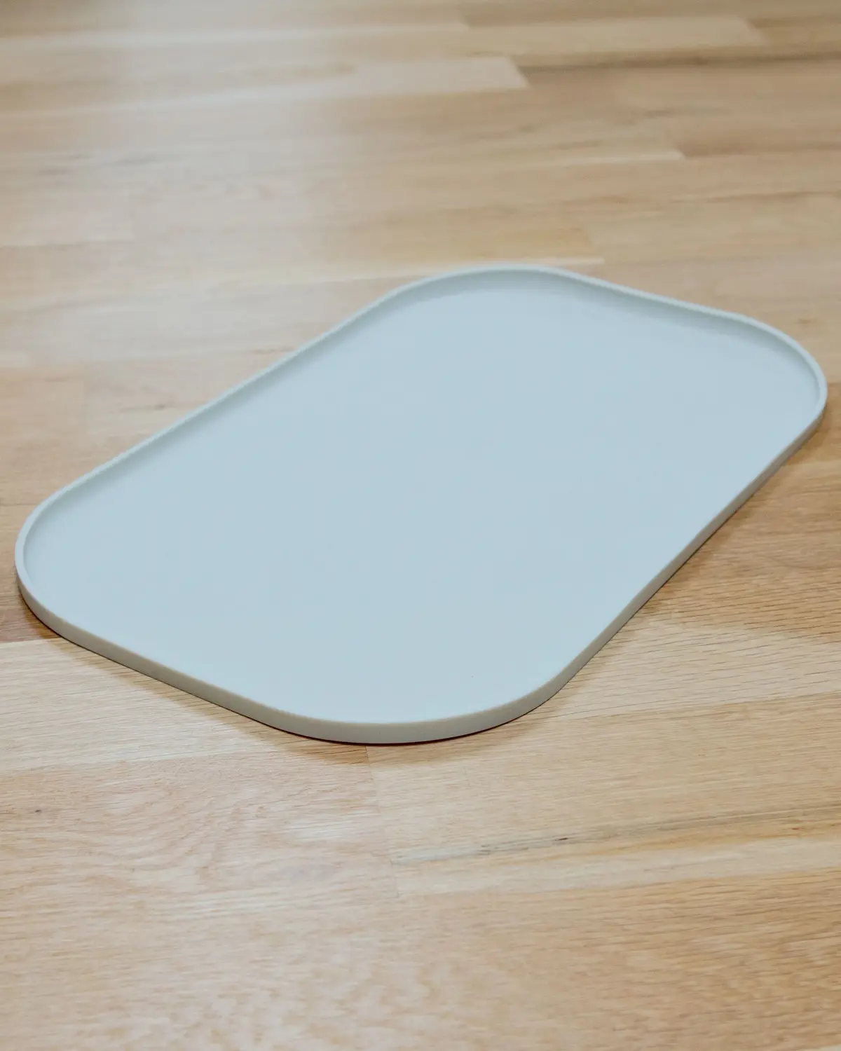 Basic Dog Placemat In Dove Grey 1