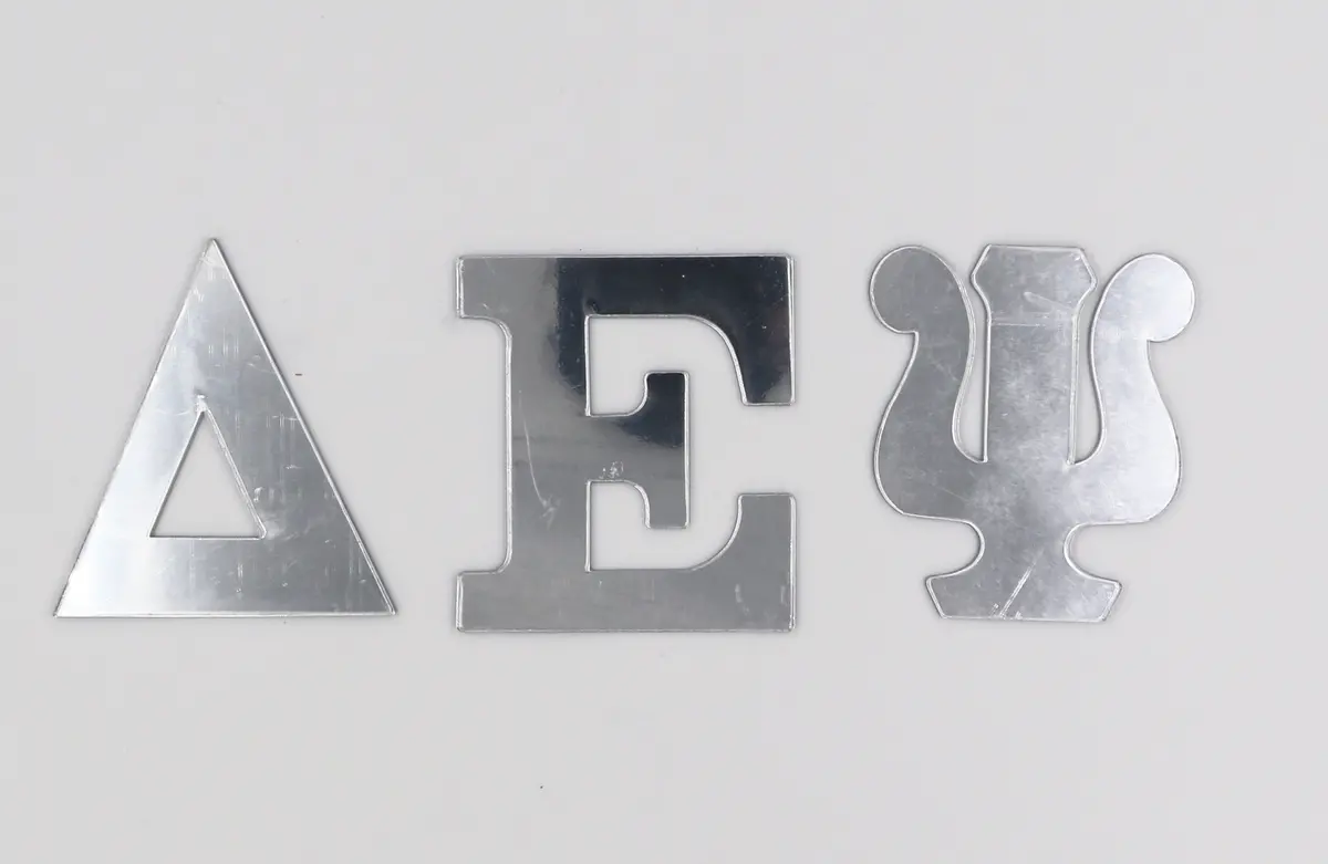 Delta Epsilon Psi 3" Mirror Acrylic Letters 1