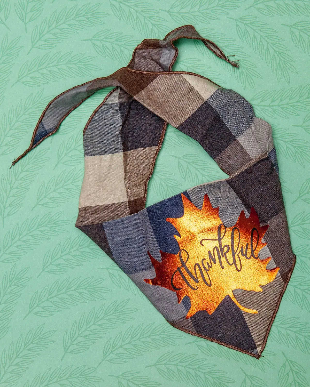 Thankful Leaf Thanksgiving Dog Bandana 1