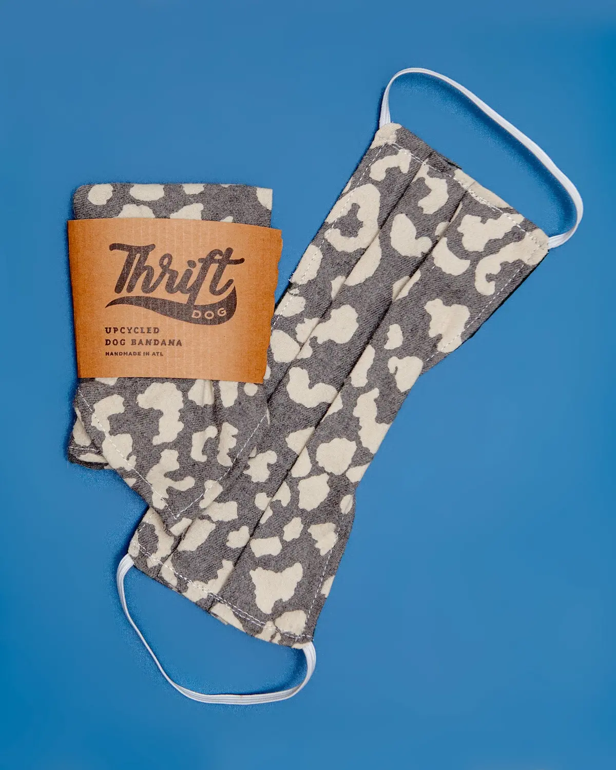 Matching Face Mask & Dog Bandana Set In Grey & Cream Leopard 1