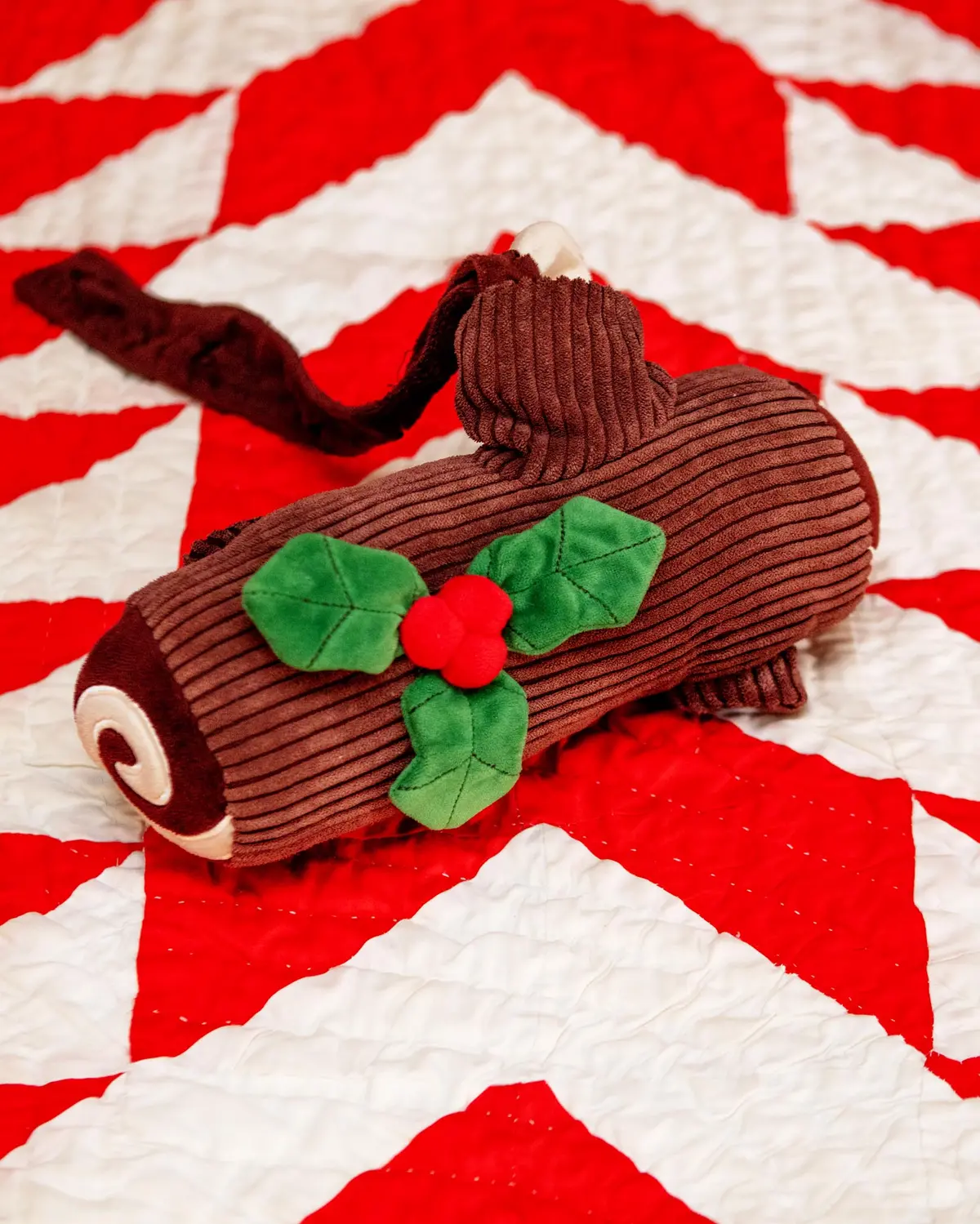Yule Log Interactive Snuffle Howliday Dog Toy 1