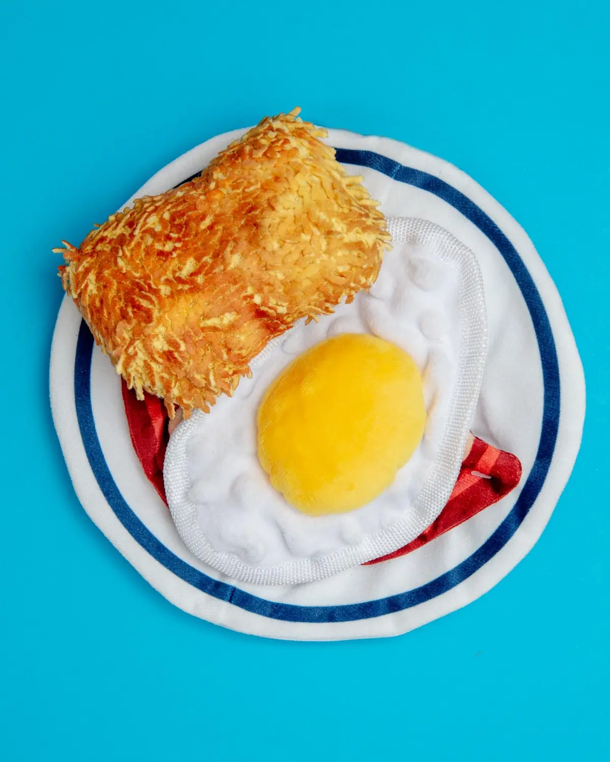 Play X Ihop | Eggcellent Platter Dog Toy 1