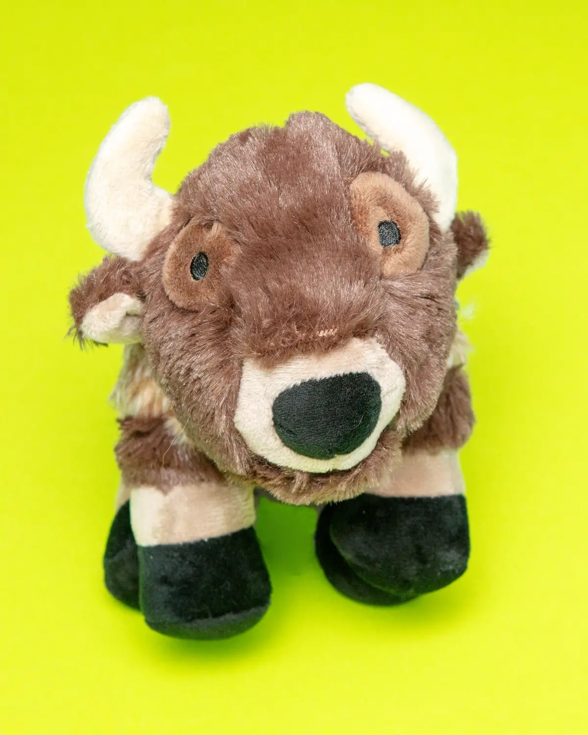 Buffalo Squeaky Plush Dog Toy 1