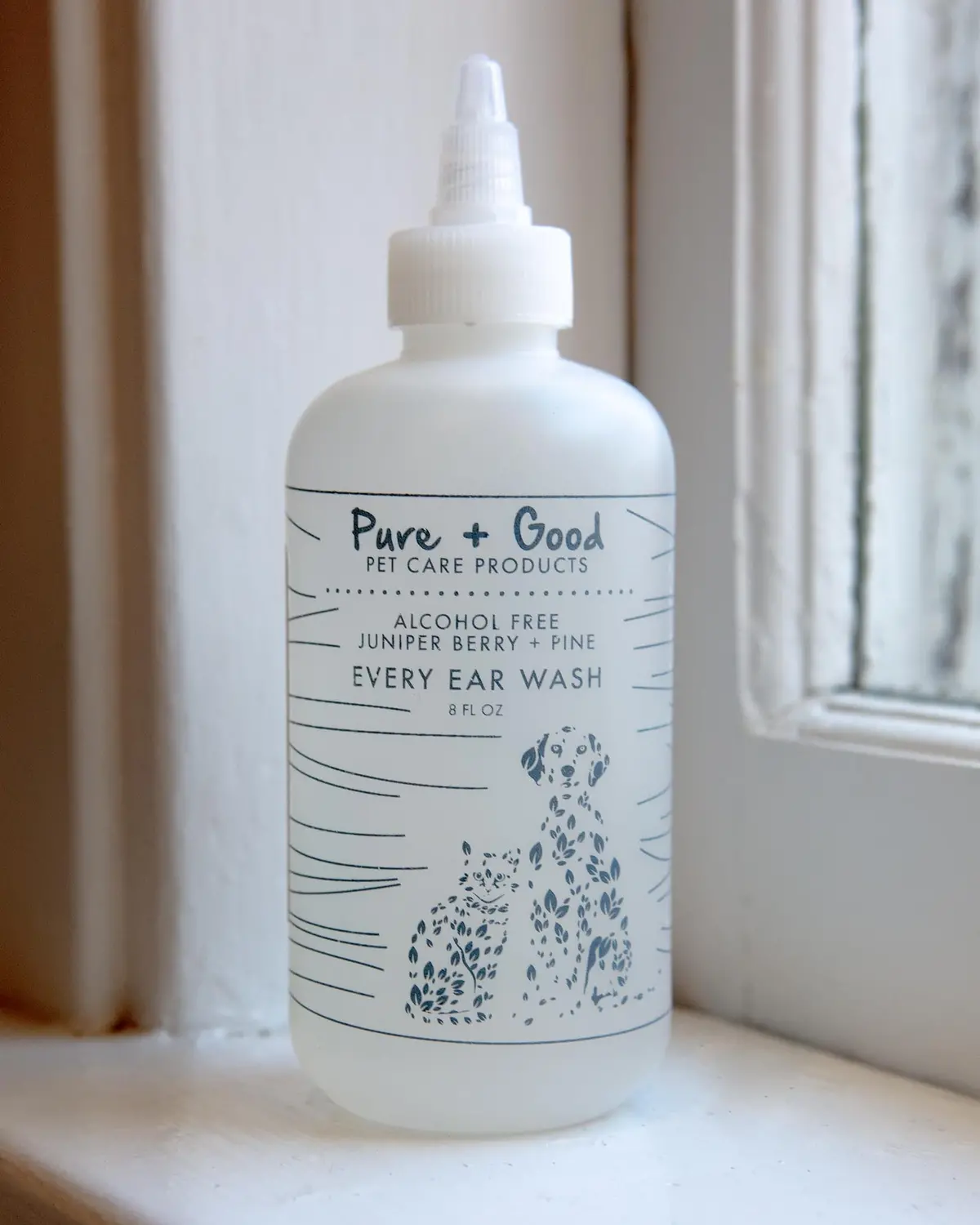 Alcohol-Free Ear Wash In Juniper Berry & Pine 1