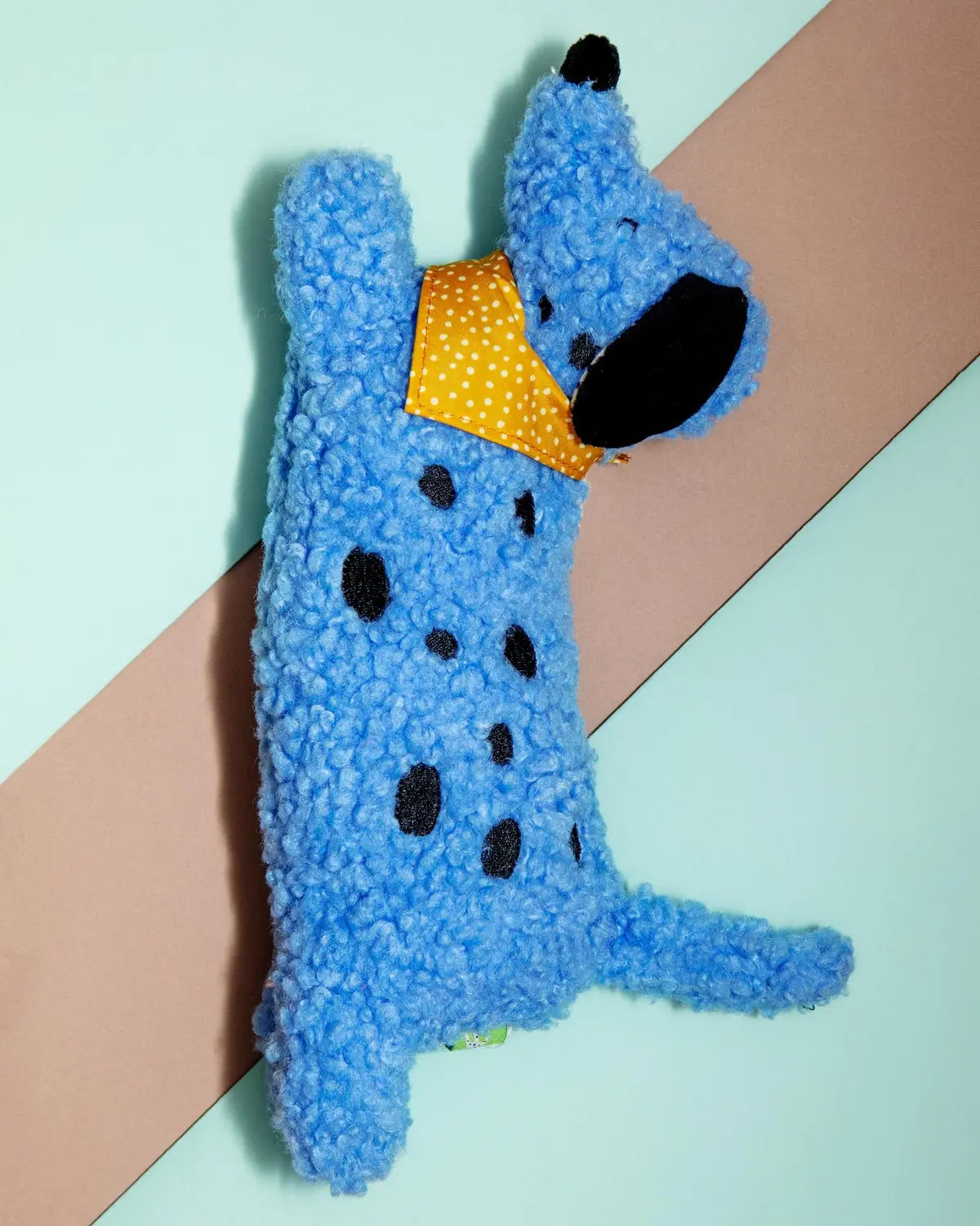 Leapin' Louie Squeaky Doxie Dog Toy 1