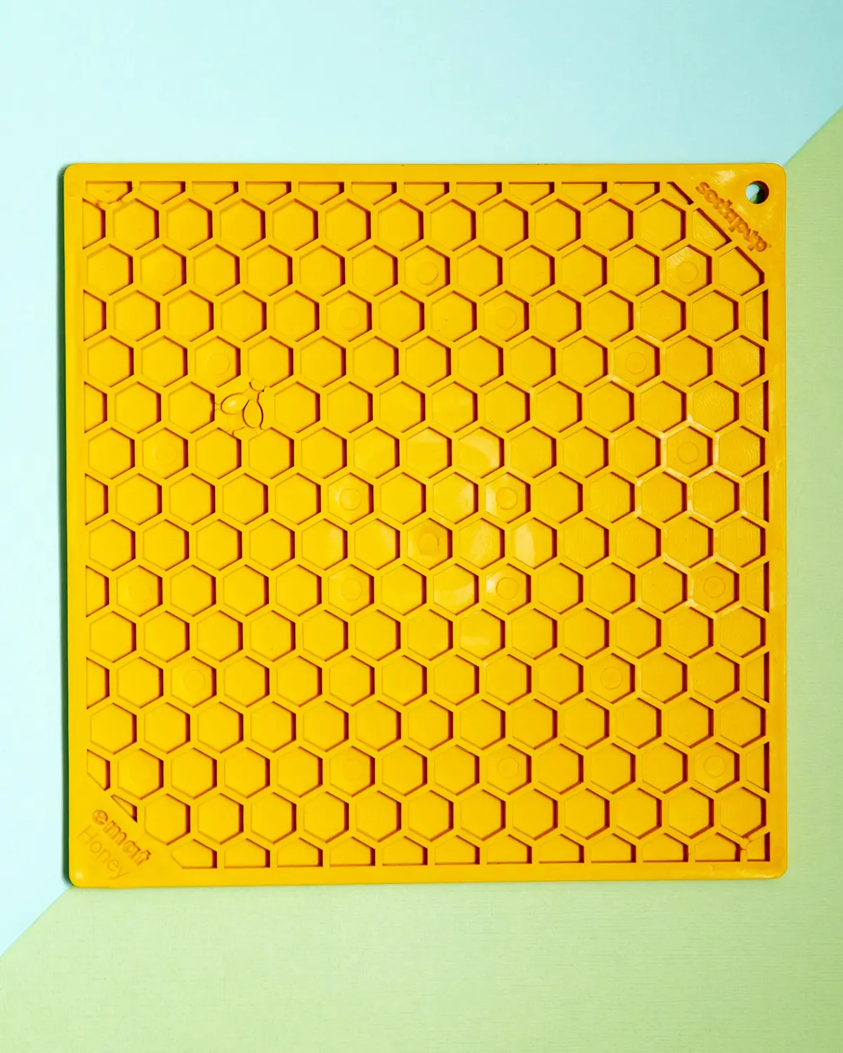 Honeycomb Dog Lick Mat (Made In The Usa) 1