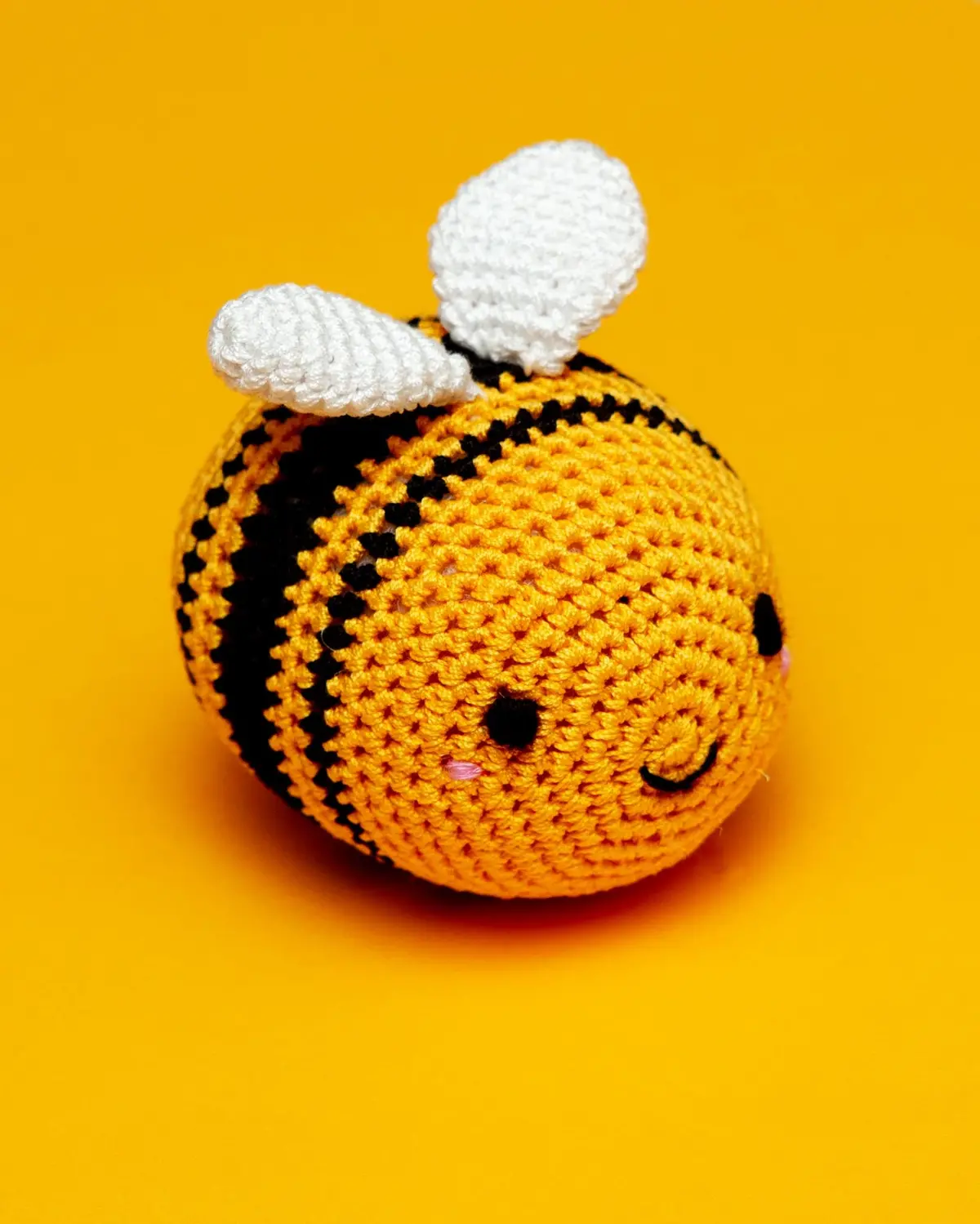 Bizzy The Bee Organic Cotton Knit Dog Toy 1