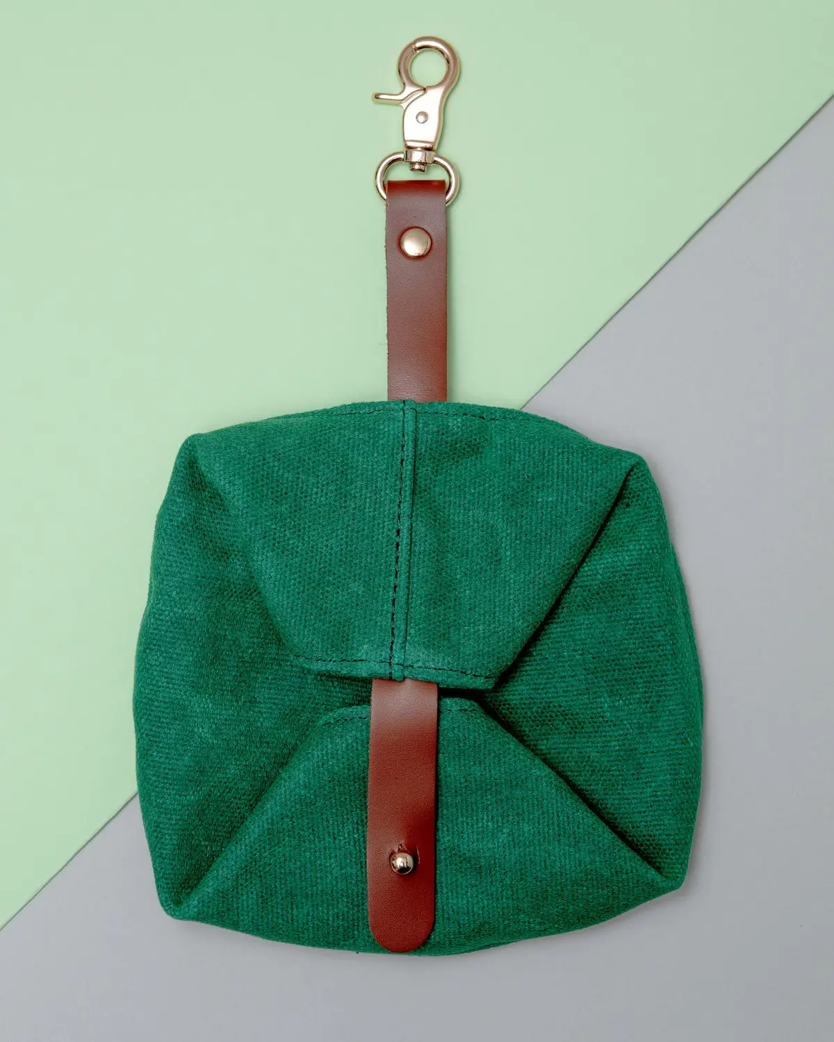 Waxed Canvas And Vegan Leather Dog Travel Bowl In Green<Br>(Final Sale) 1