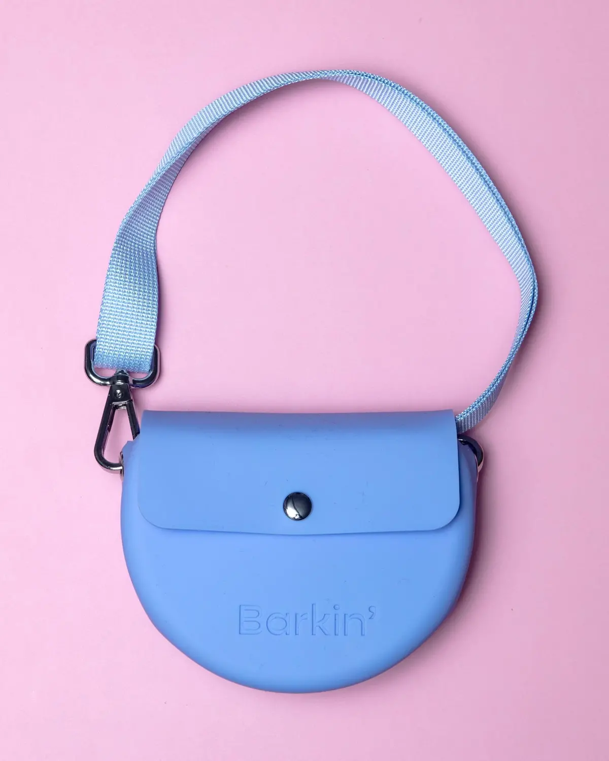 The Barkin' Silicone Treat Pouch 1