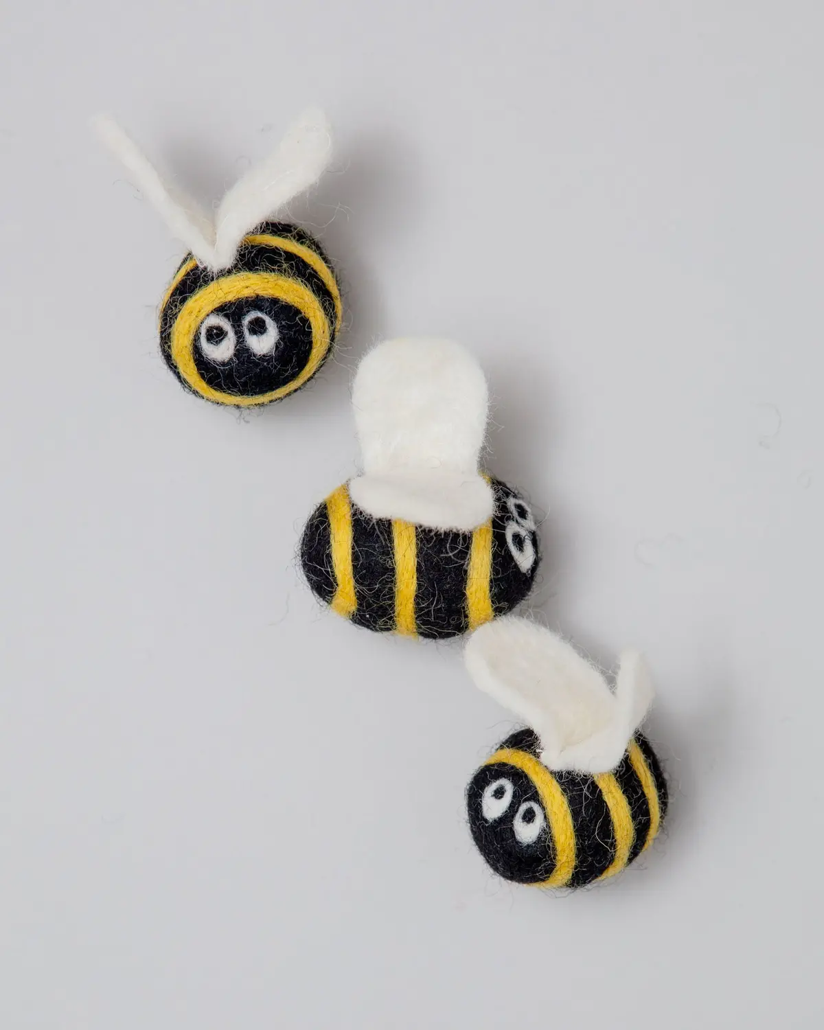 Berta The Honeybee & Sisters Wool Dog & Cat Toy Set 1