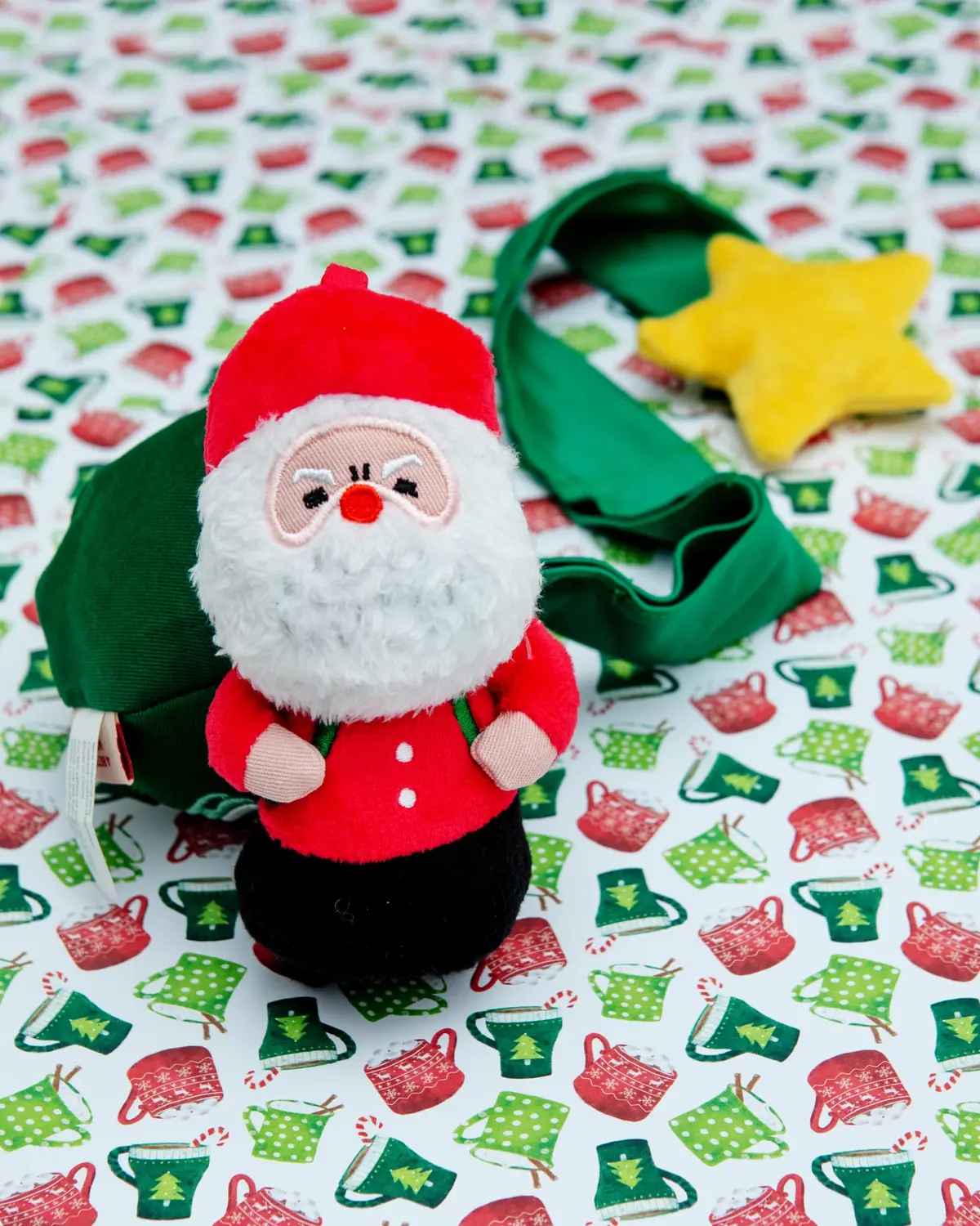 Santa Paws Nosework Dog Toy 1