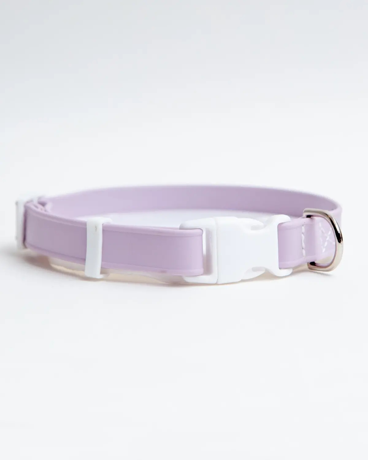 A Walk In The Park Dog Collar In Lilac 1