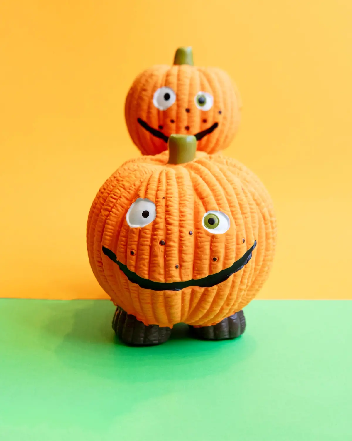 Gourdie The Pumpkin Ruff-Tex Latex Dog Ball Toy 1
