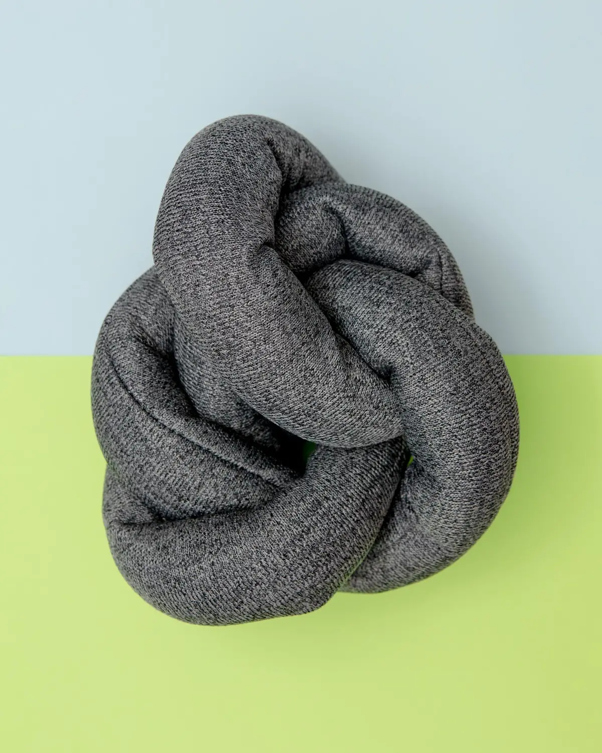 Nou Interactive Crinkle Dog Toy In Charcoal Grey 1