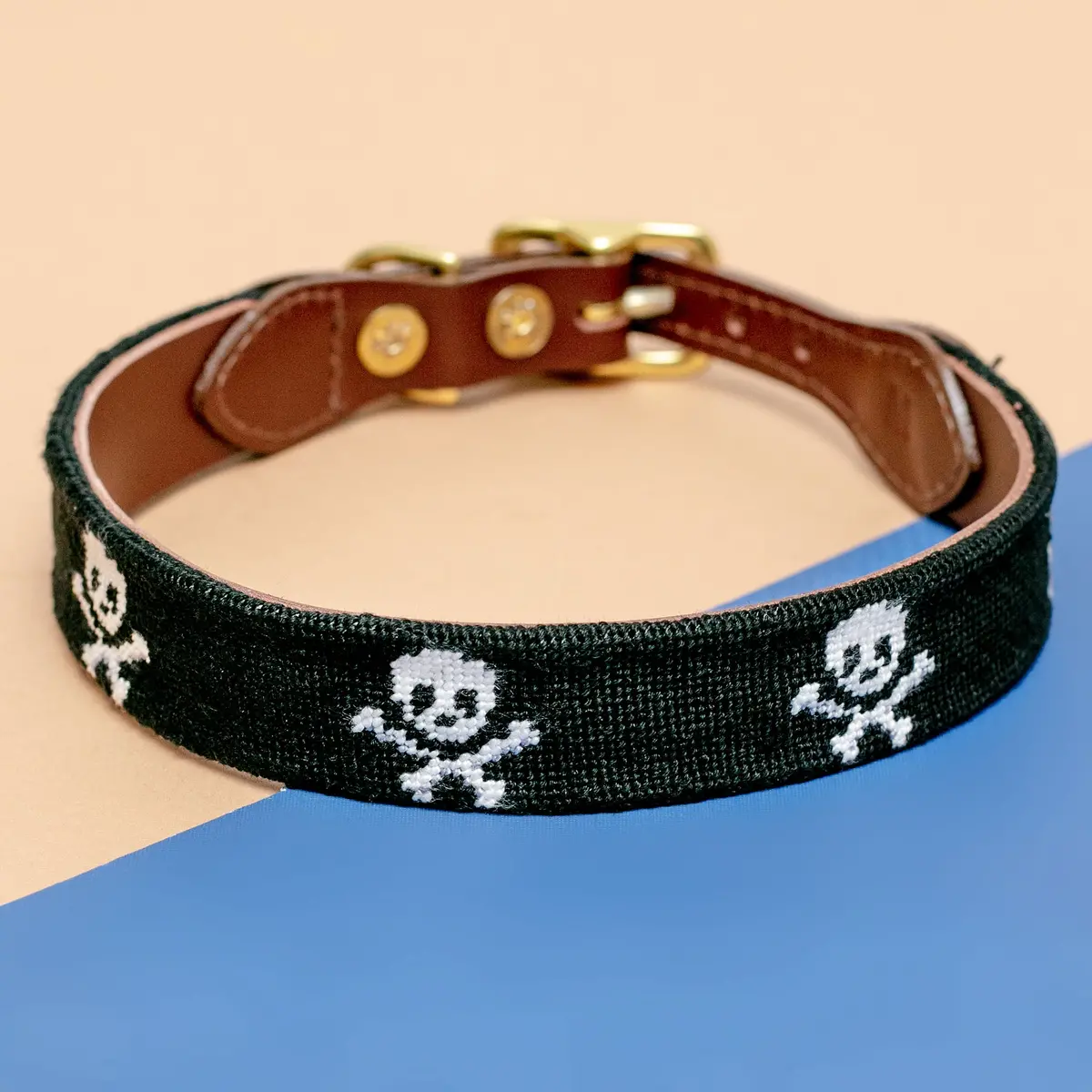 Skull & Crossbones Needlepoint Dog Collar (Final Sale) 1