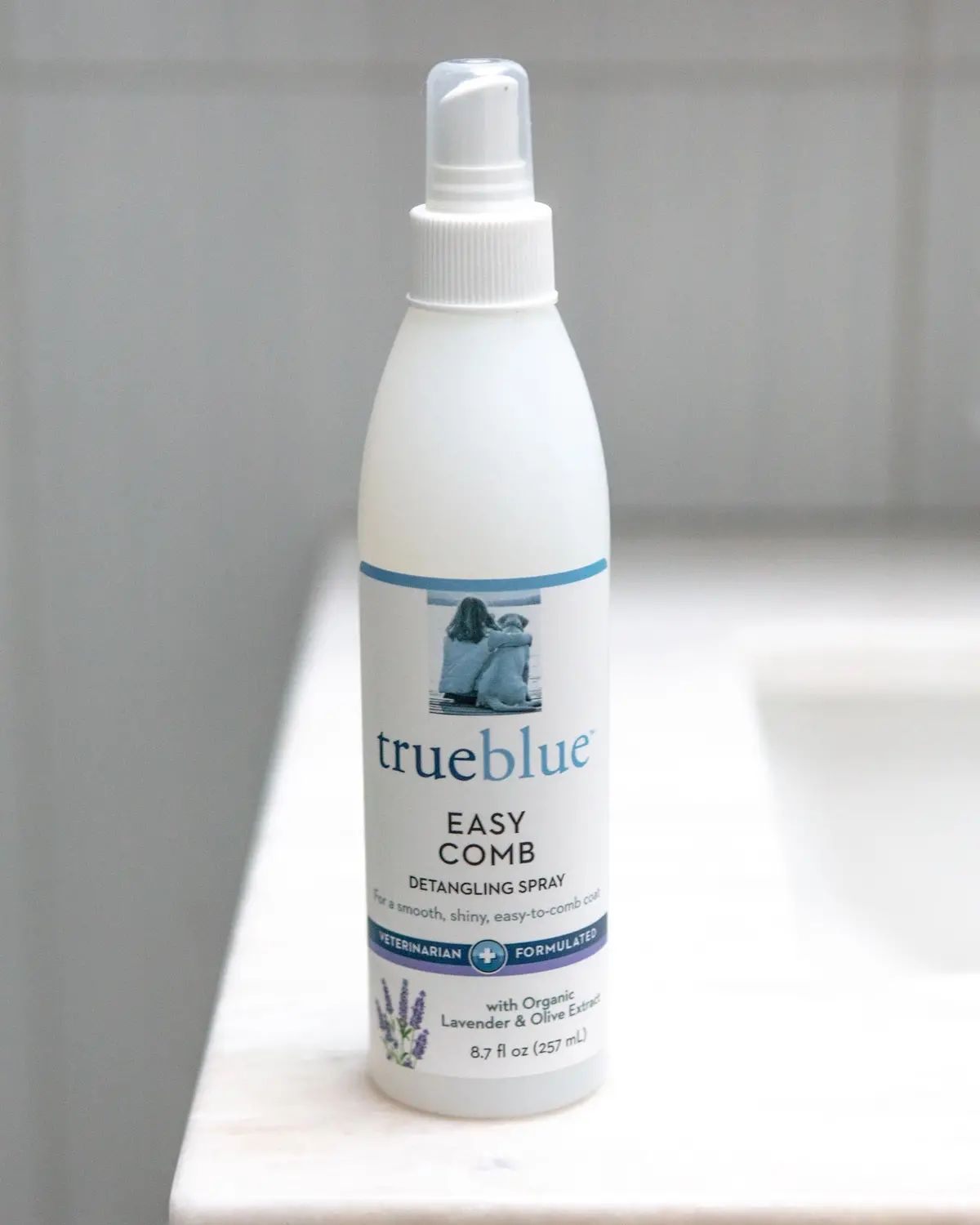 Easy Comb Detangling Dog Spray 1