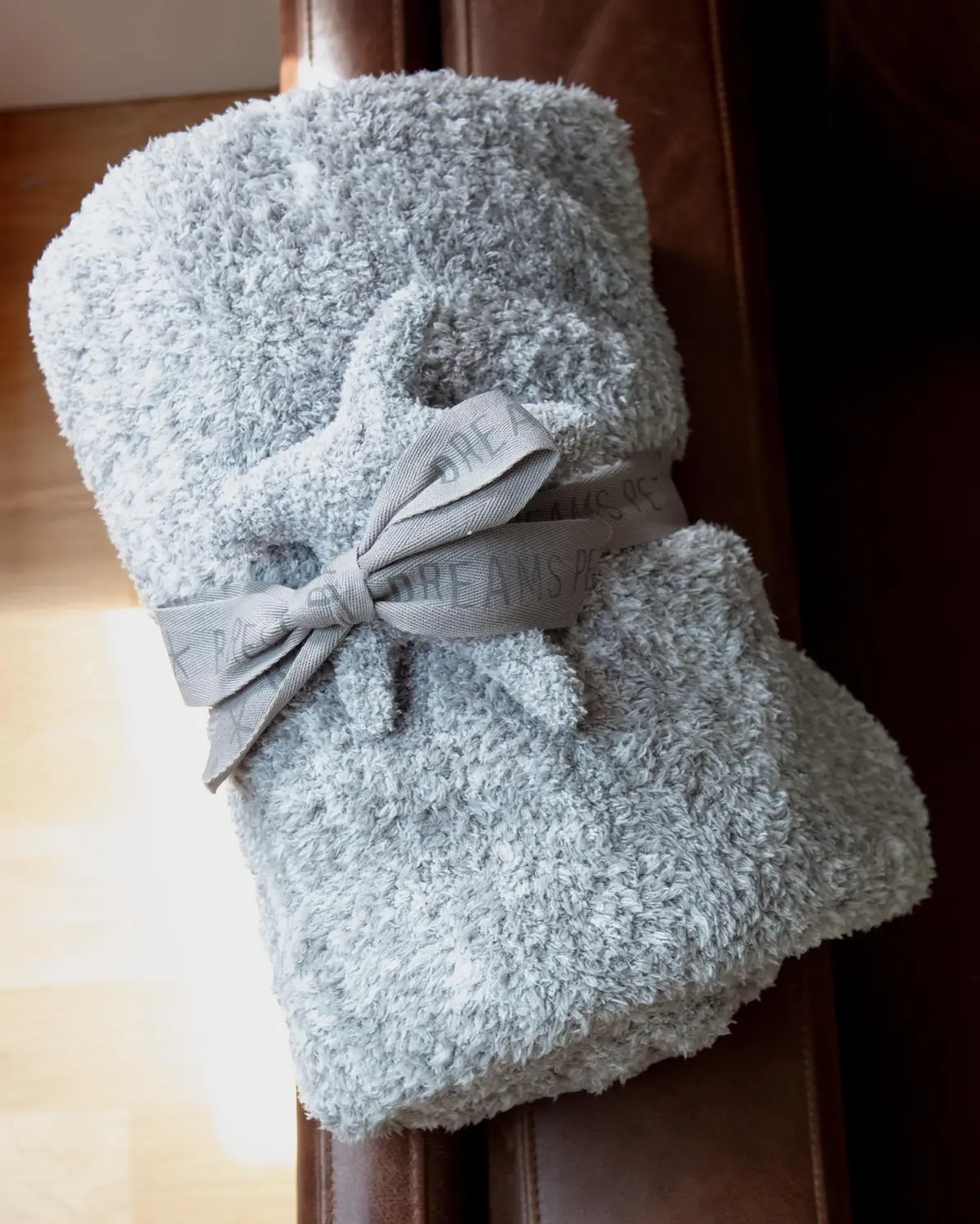 Starfish Buddie Toy & Blanket Dog Bundle In Dove Grey (45"X50") 1