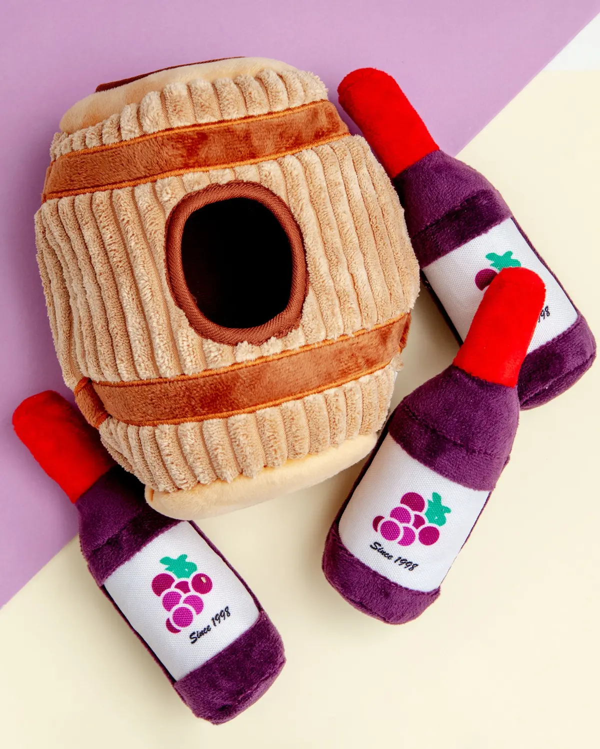 Wine Barrel Puzzle Hunter Interactive Dog Toy 1