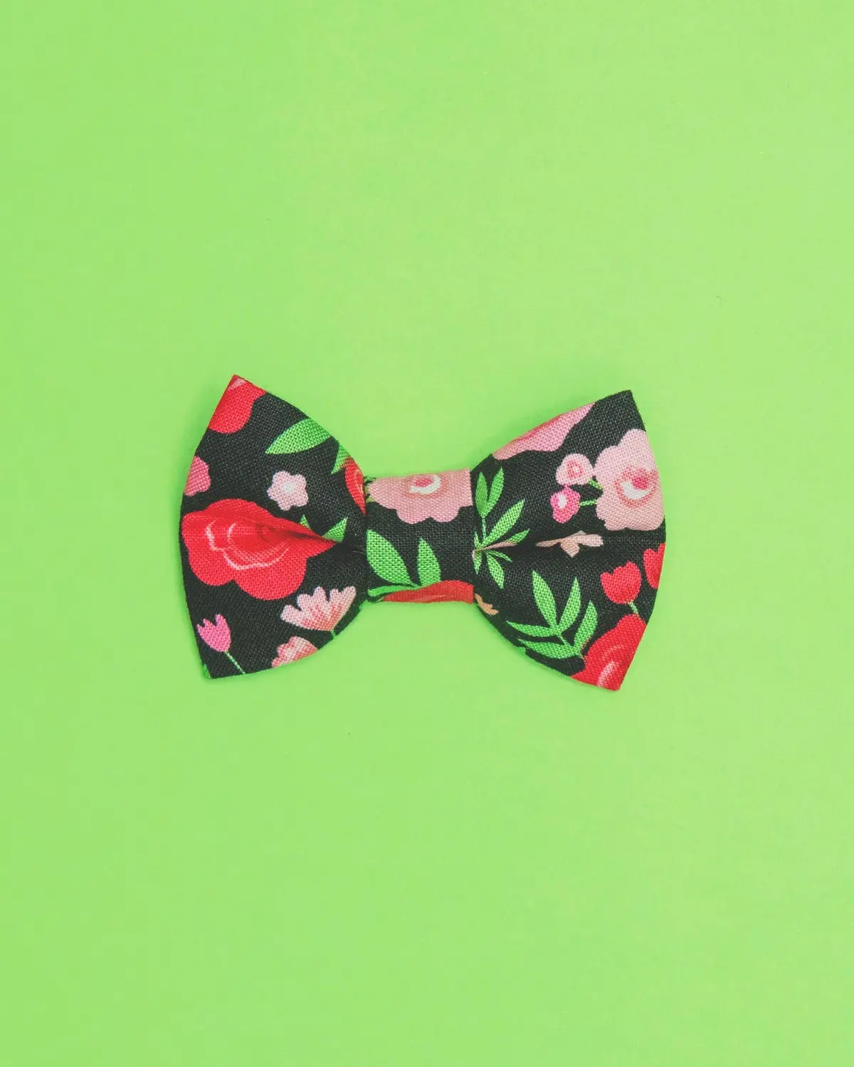 The Small Town Romance Pet Bow Tie (Made In The Usa) (Final Sale) 1
