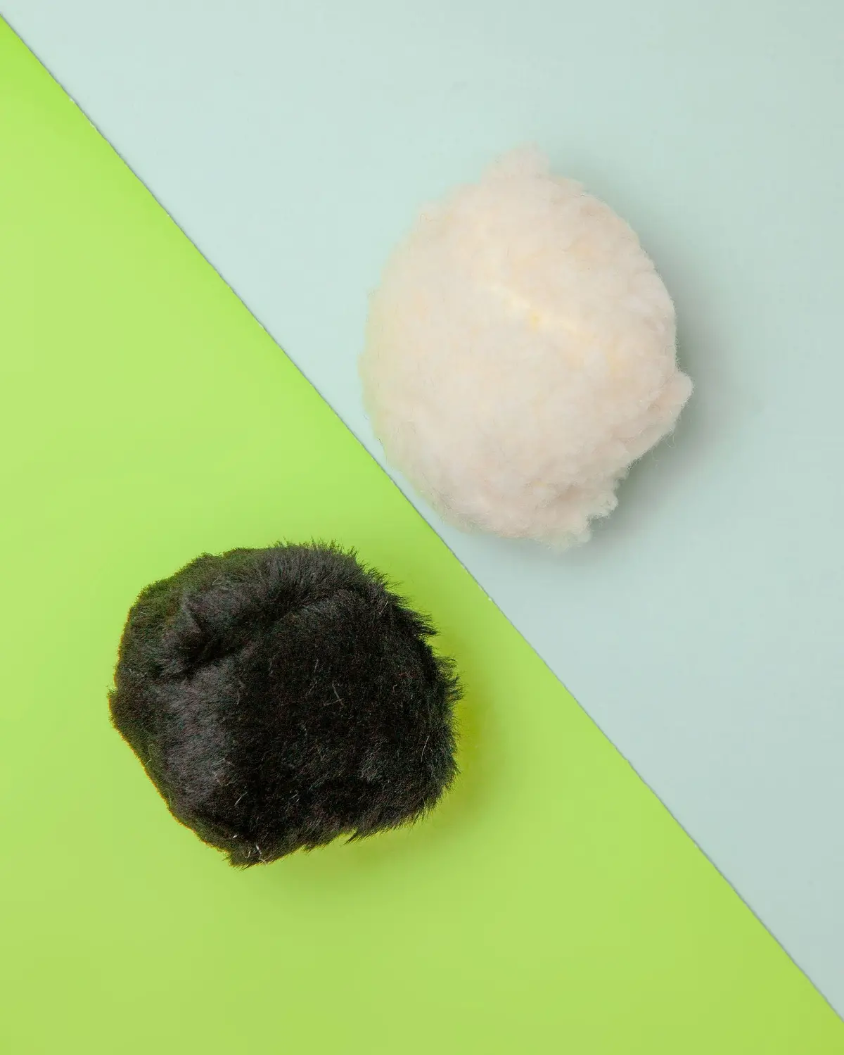 Oh Balls Catnip Plush Cat Toy (Made In The Usa) 1