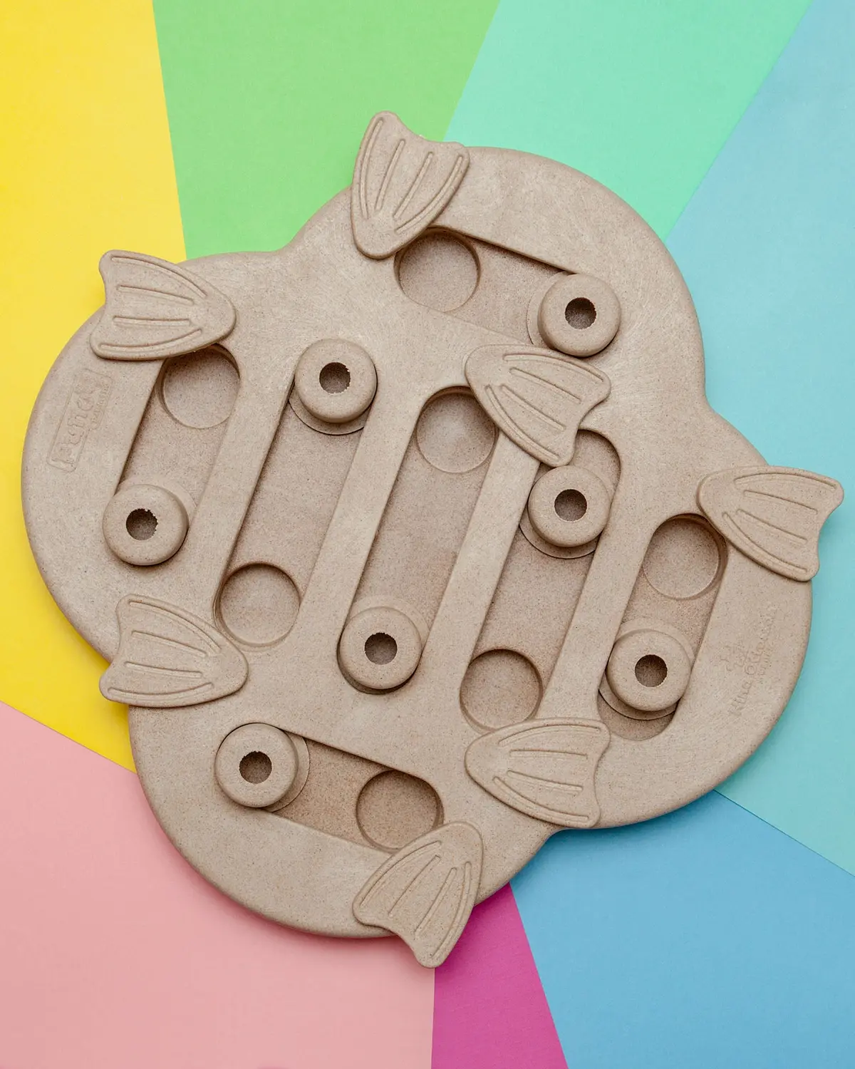 Dog Hide & Slide Treat Puzzle Game 1