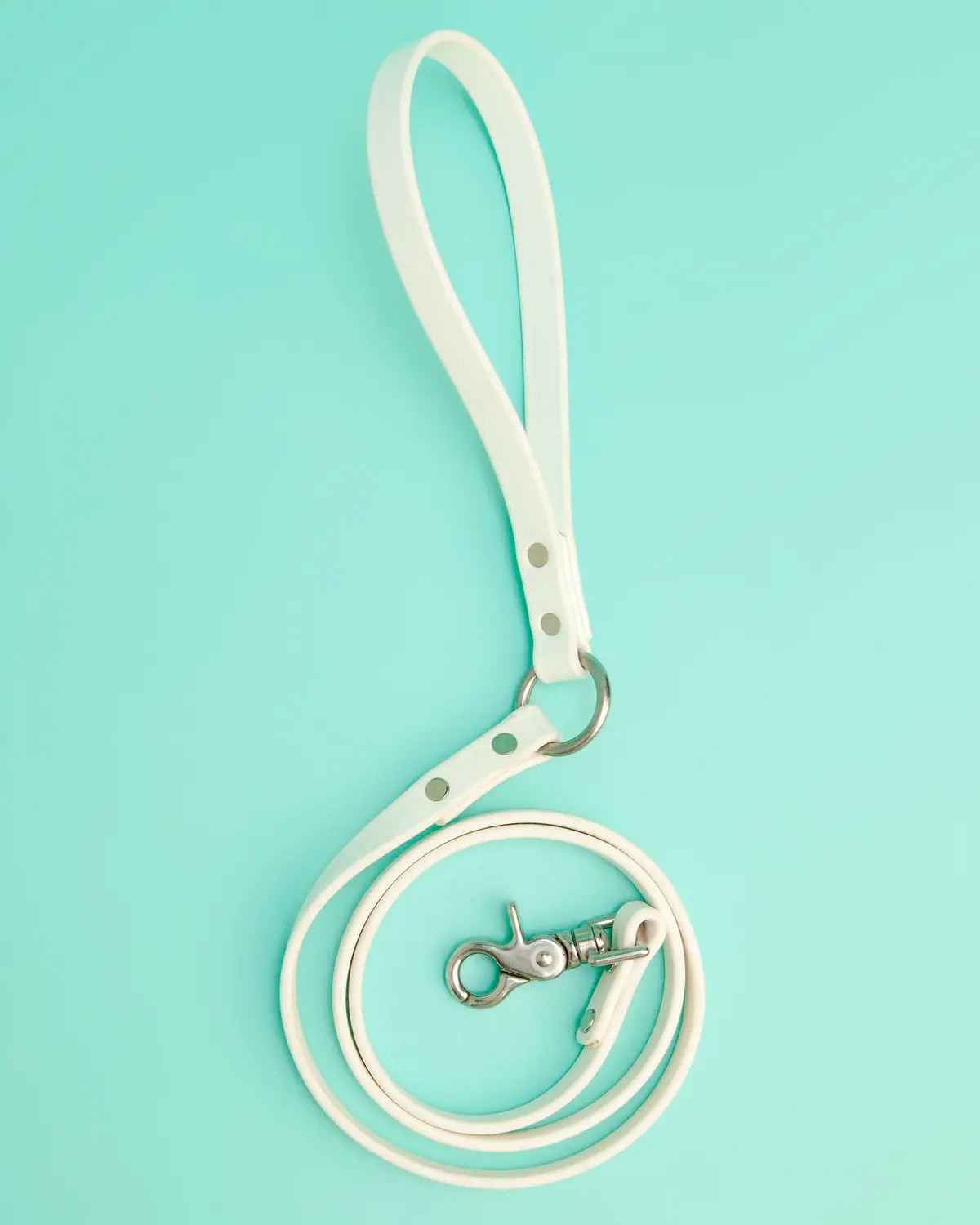 City Leash In Bright White 1