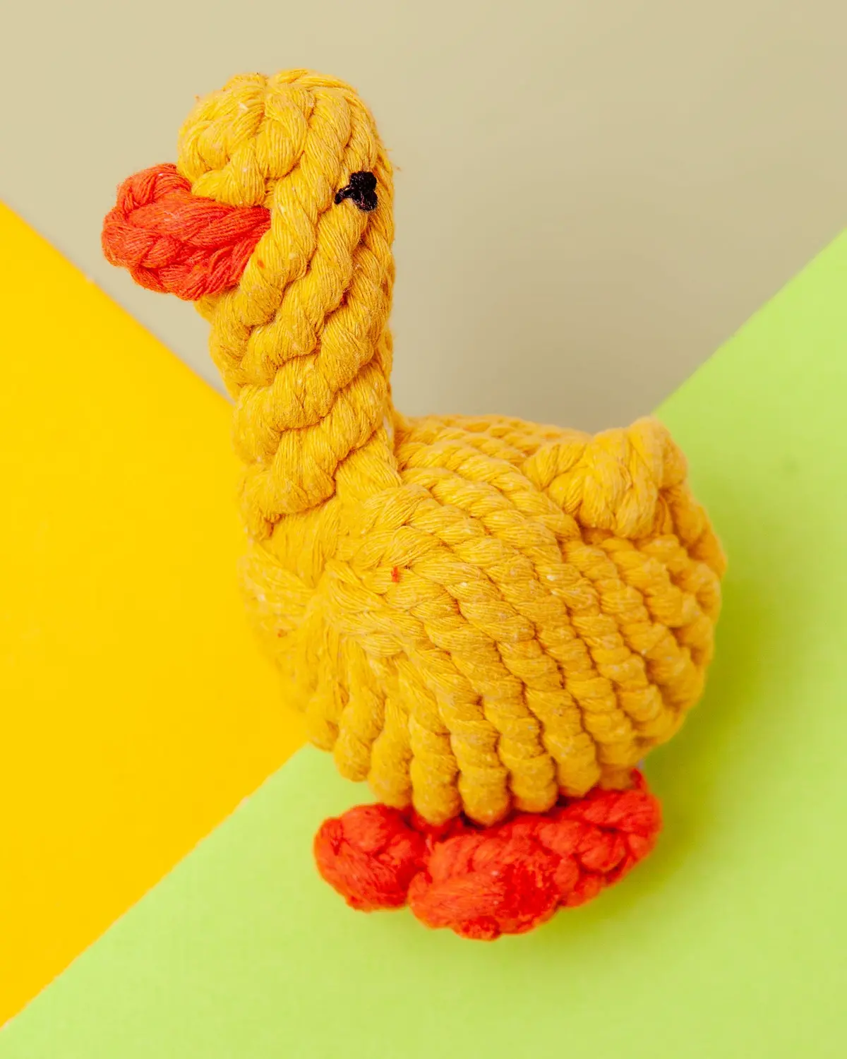 Daisy The Duck Rope Dog Toy 1
