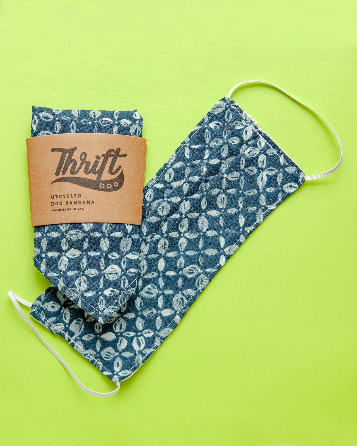 Face Mask & Dog Bandana Set In Blue Petal Print 1
