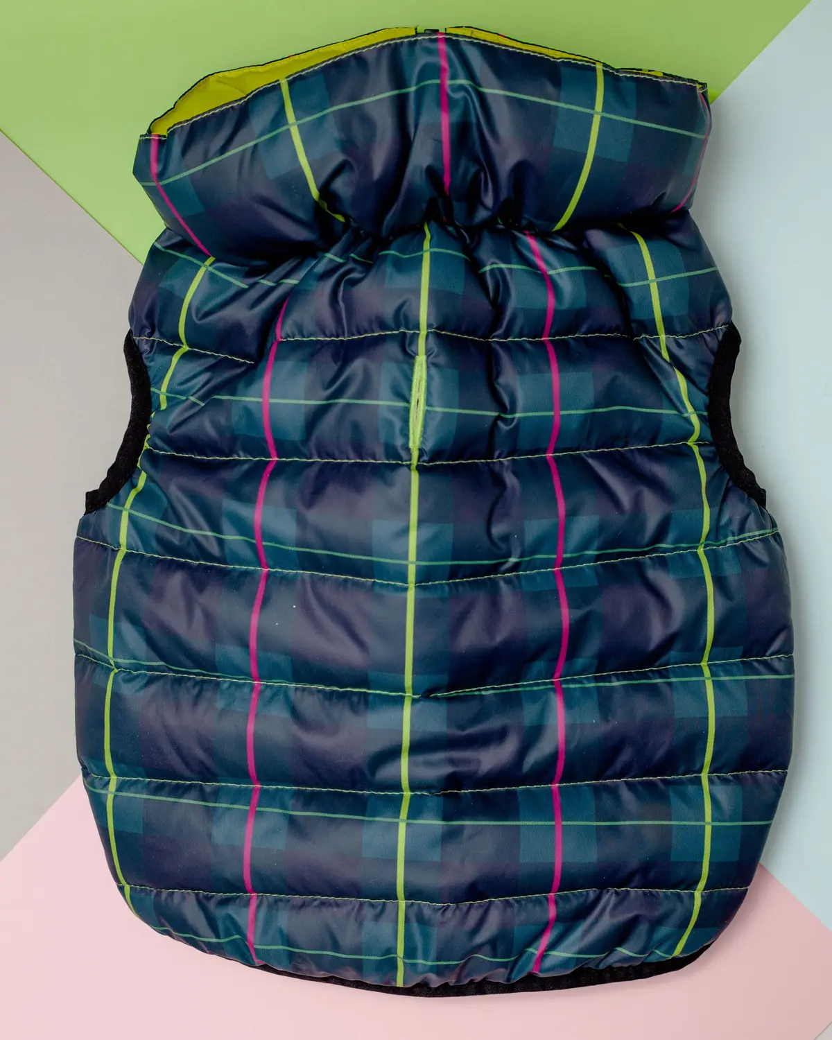 Reversible Airyvest In Hunter Plaid + Neon Yellow (Dog & Co. Exclusive) (Final Sale) 4