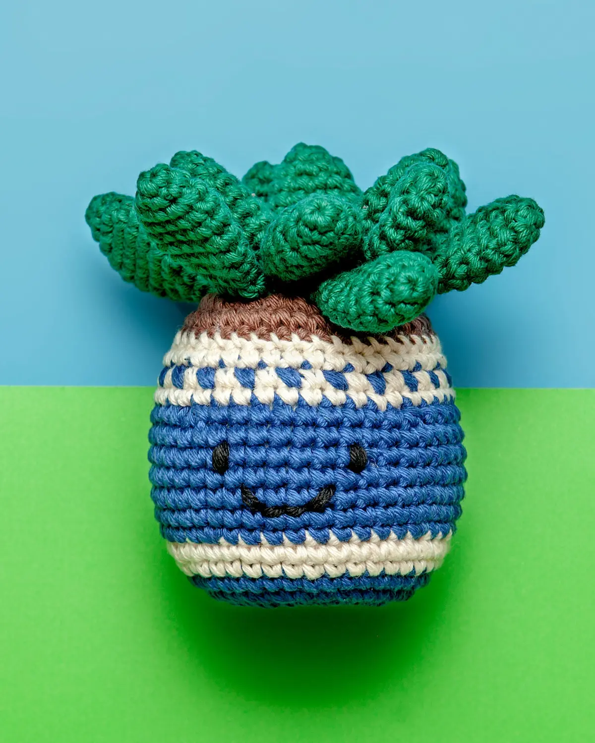 Hand Crochet Potted Plant Toy 1