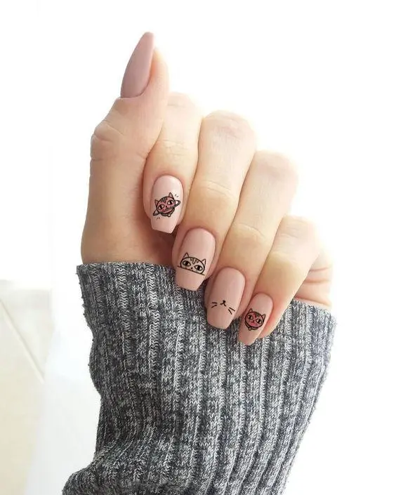 House Of Wonderland | Cat Planet Nail Tatoos 1