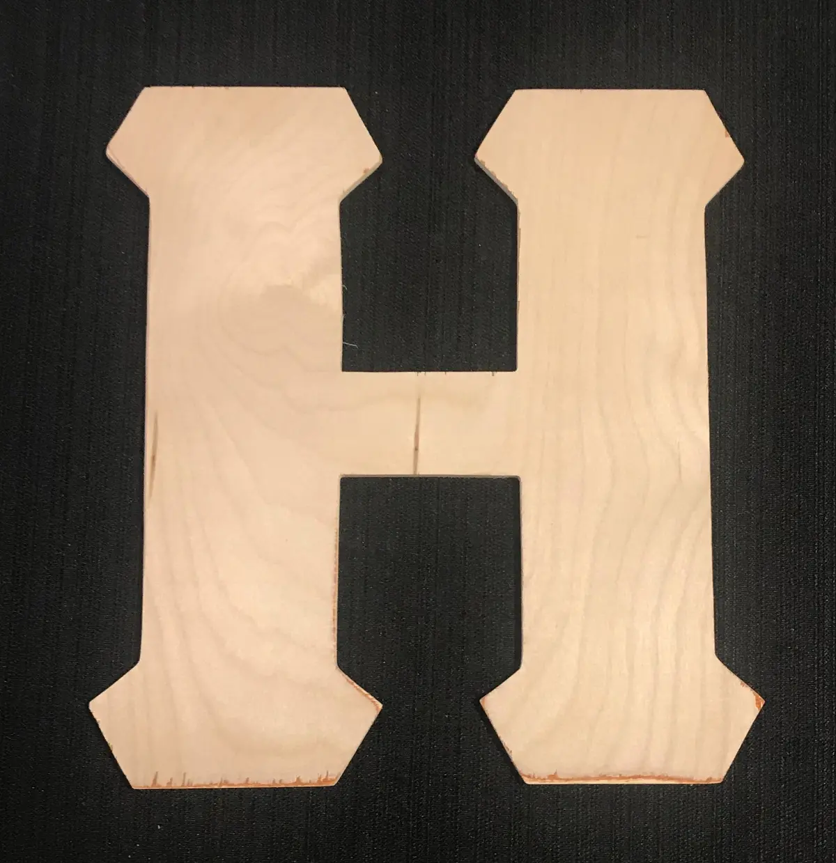 10" Letter - H/Eta 1