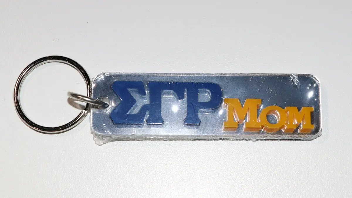 Sigma Gamma Rho Mom Keychain 1