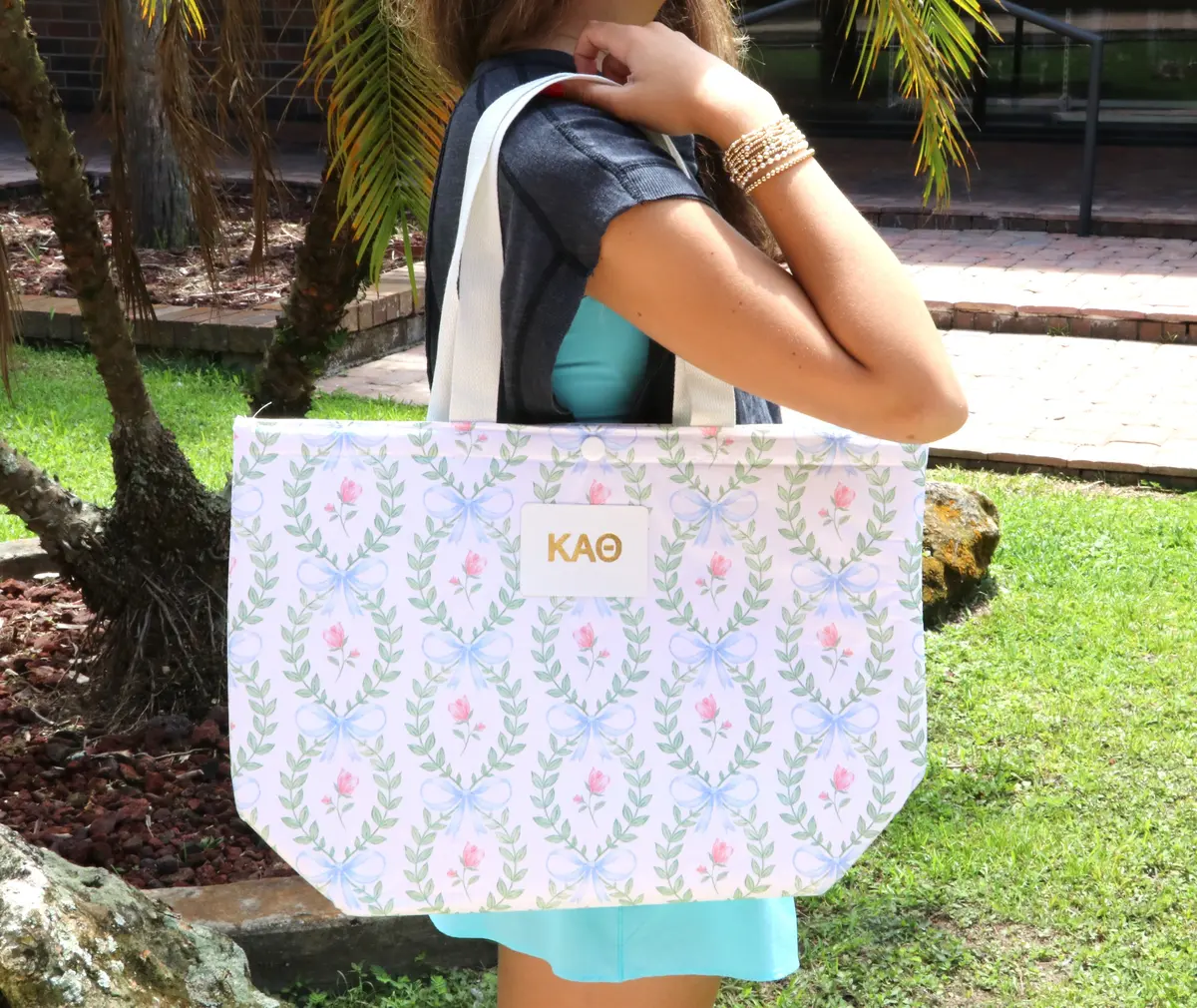 Kappa Alpha Theta Insulated Tote 1