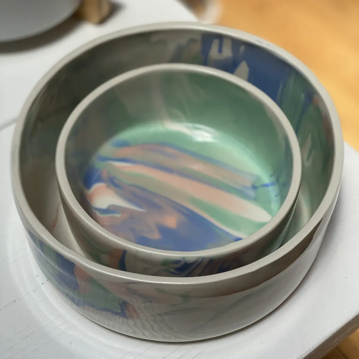 Handmade Ceramic Rainbow Dog Bowl (Made In The Usa) 1