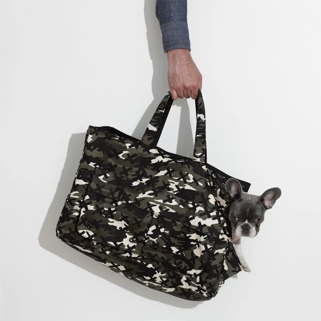 Mr. Dog | Small Travel Tote In Camo-X Black 1