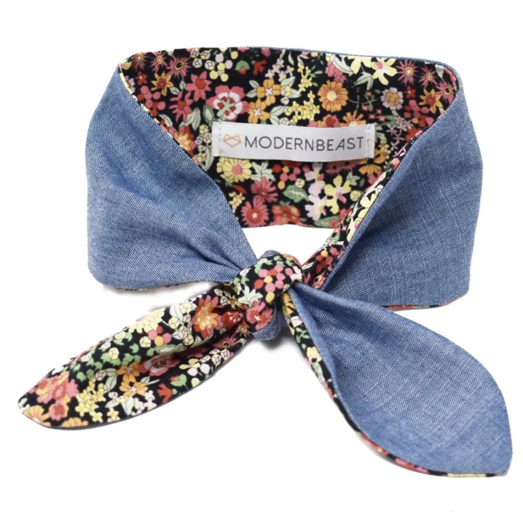 Modern Beast | Chambray Neck Tie In Black Floral 1