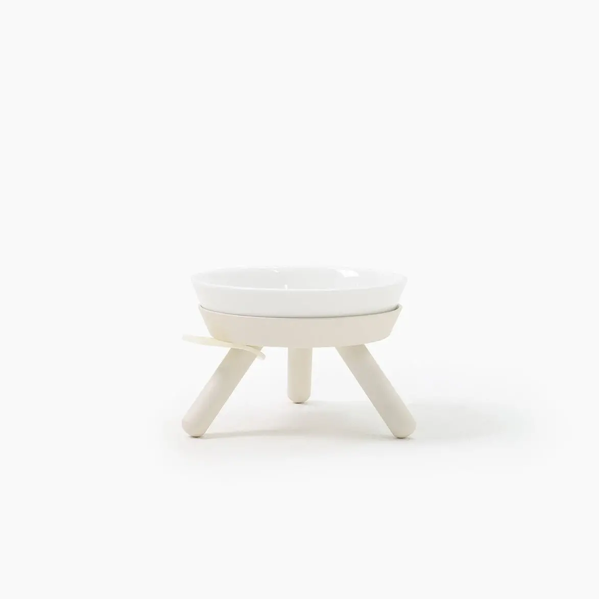 Elevated Oreo Ceramic Dog Bowl + Stand In White (Short) 1