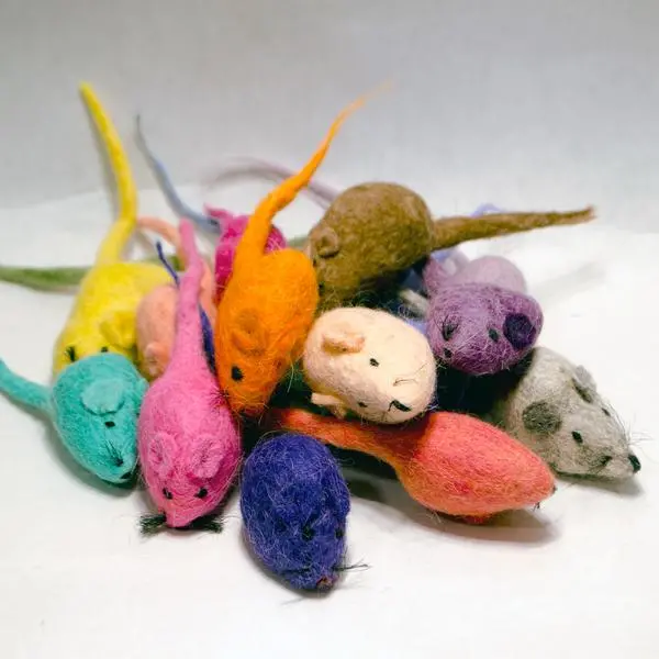 Felted Mouse Cat Toy 1