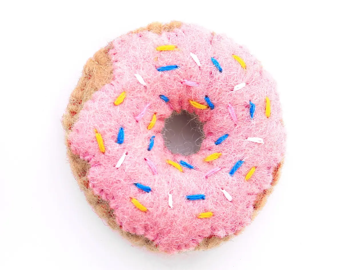 The Foggy Dog | Strawberry Donut Cat Toy 1